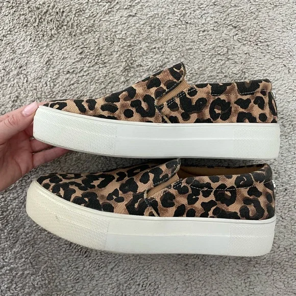 Steve Madden leopard print shoes - Picture 6 of 6
